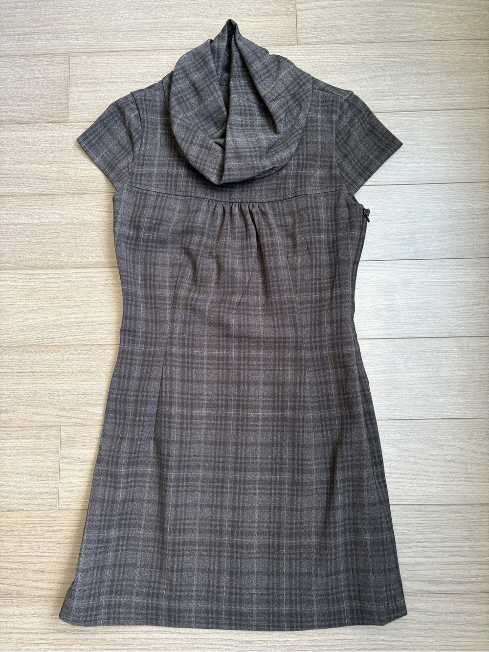 ESPRIT Plaid Gray Cap-Sleeve Cowl Neck Dress (size 0)